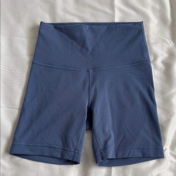 Lululemon Wunder Train HR size 4 6” - Picture 1 of 2